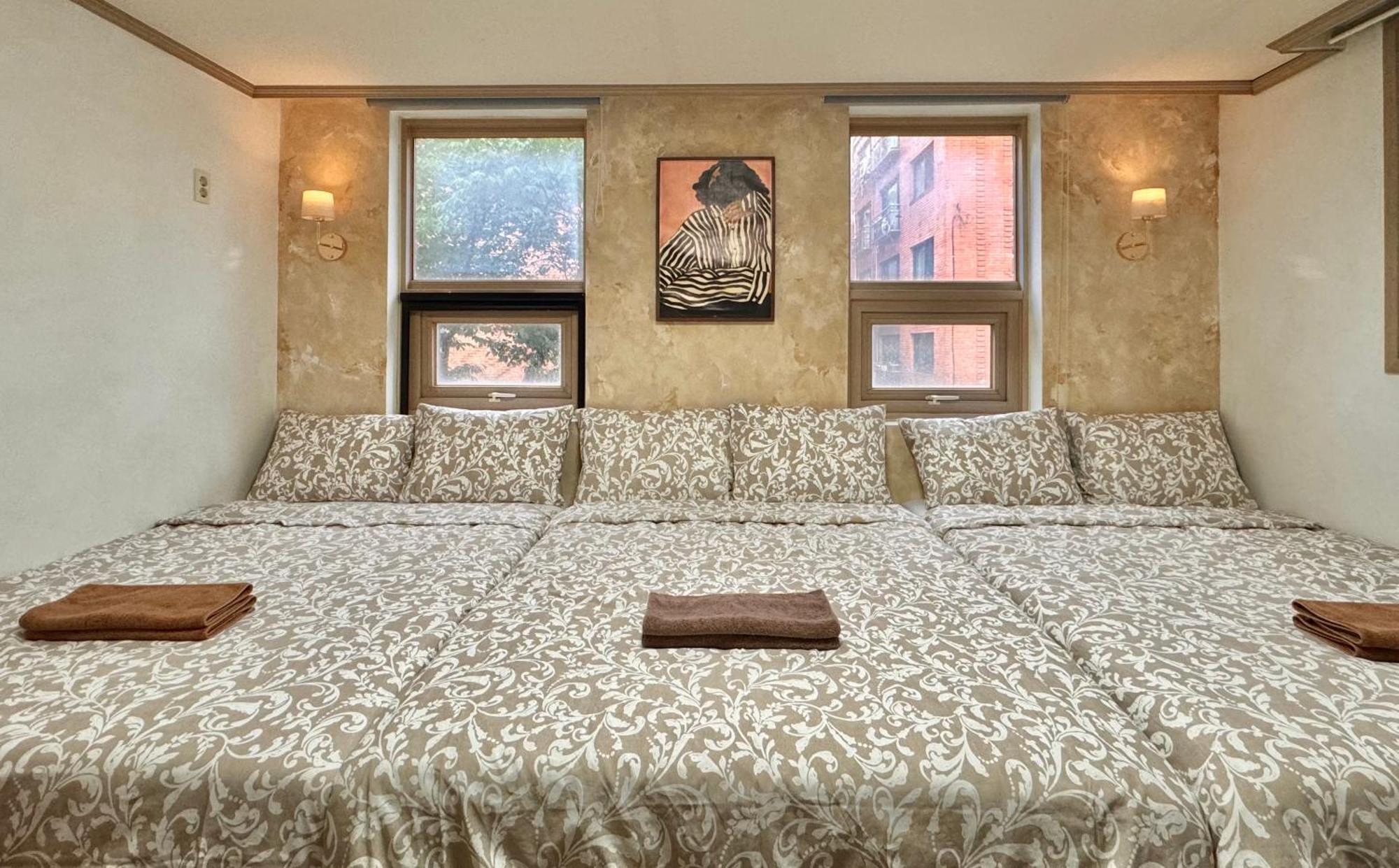 Roi Guesthouse Seoul Bagian luar foto